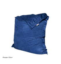 Le coussin géant Sceno en velours sublimera votre intérieur et extérieur, dans un esprit cocooning.