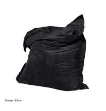 Le coussin géant Sceno en velours sublimera votre intérieur et extérieur, dans un esprit cocooning.